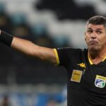 Árbitro Marcelo de Lima Henrique em jogo do Grêmio