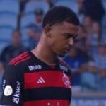 Carlinhos atacante do Flamengo