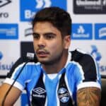 Centroavante Henrique Almeida, ex-Grêmio