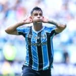 Cristaldo comemora gol pelo Grêmio