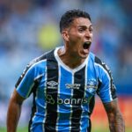 Pavón pelo Grêmio