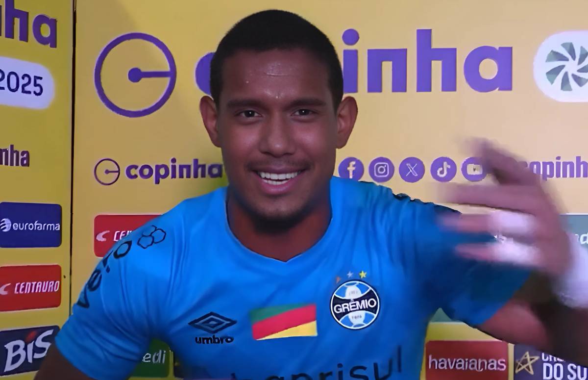 Goleiro Ygor, do Grêmio