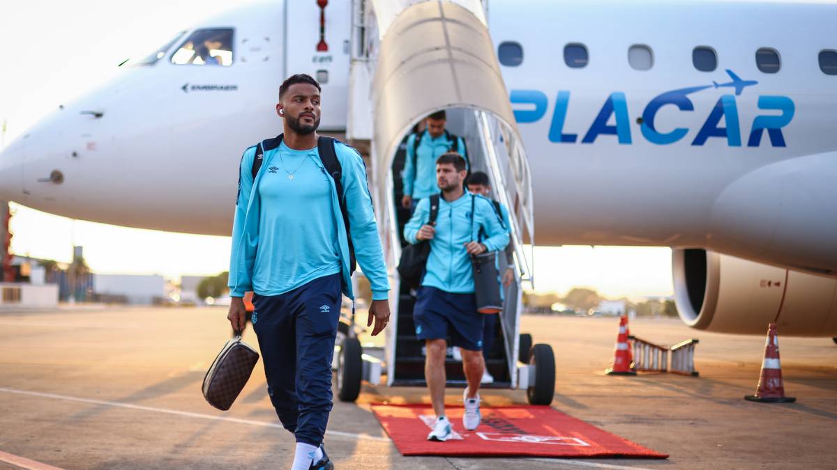 Grêmio em viagem no avião de Leila Pereira, presidente do Palmeiras