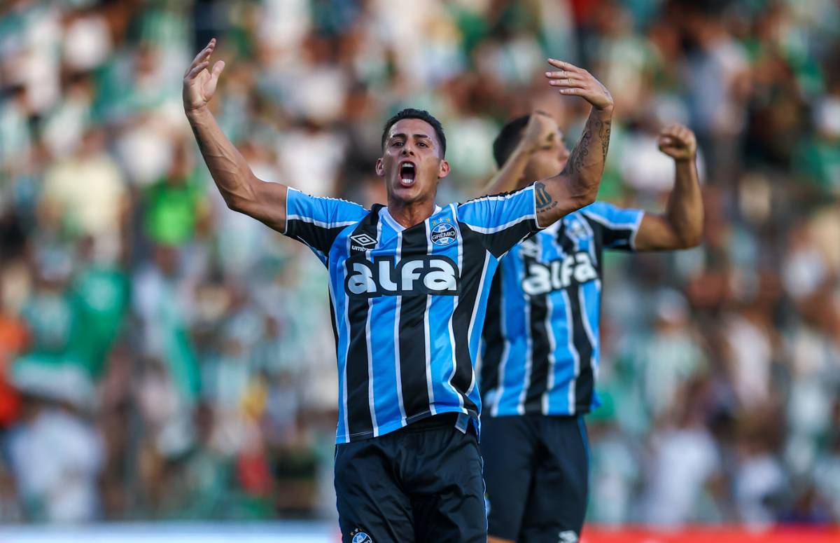 Pavon pelo Grêmio