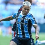 Soteldo pelo Grêmio contra o São Paulo