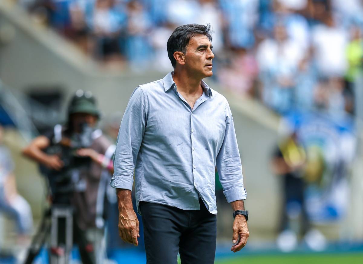 Quinteros pelo Grêmio