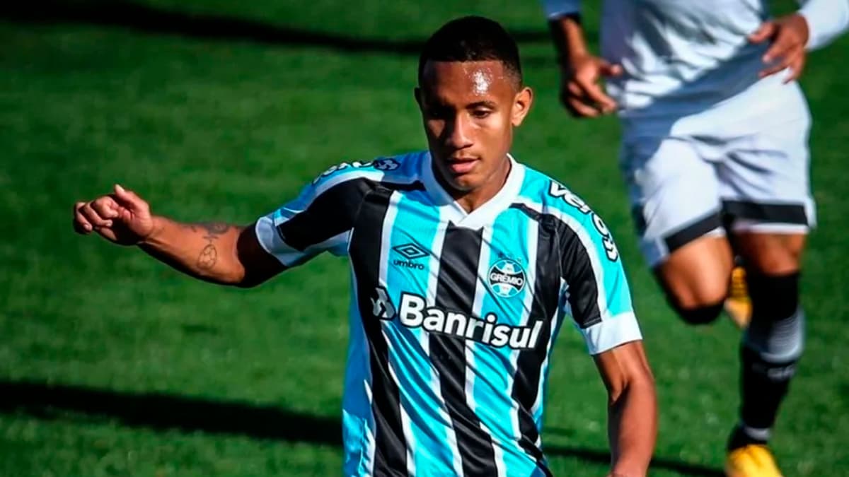 Grêmio acerta empréstimo de Wesley Moreira ao CRB